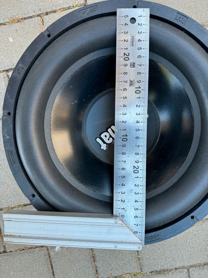 Magnat XTC 300 Subwoofer in Duderstadt