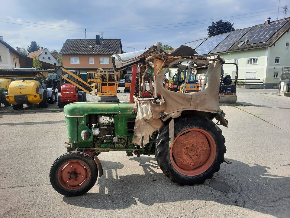 Schlepper Deutz F2L 612/5 D 25 S Oldtimer Traktor Bulldog Fendt in Stetten