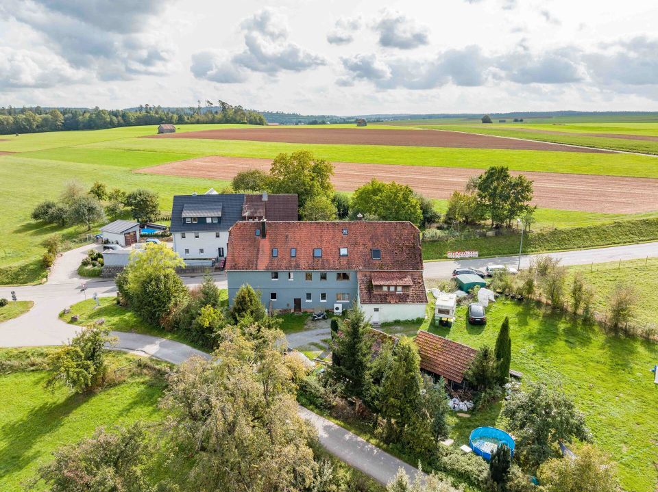 Hallo Investoren | 480 m² Wohnfl. | 7 Wohneinheiten + 1 Nutzraum | Hybrid-Wärmepumpe + Gasbrennwert in Altensteig