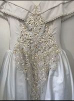 Brautkleid Gr 38 von Madonna Vokuhila mit Perlen und Pailletten Nordrhein-Westfalen - Büren Vorschau