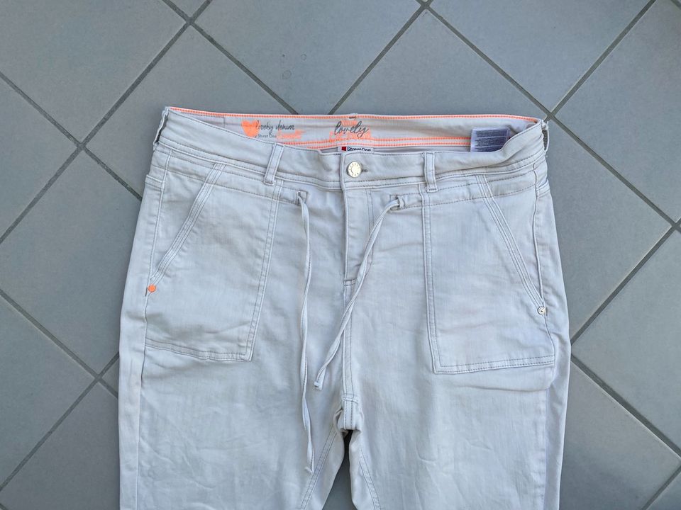 Street One Jeans Bonny Joggpants Style Gr.33(44) in Wackernheim