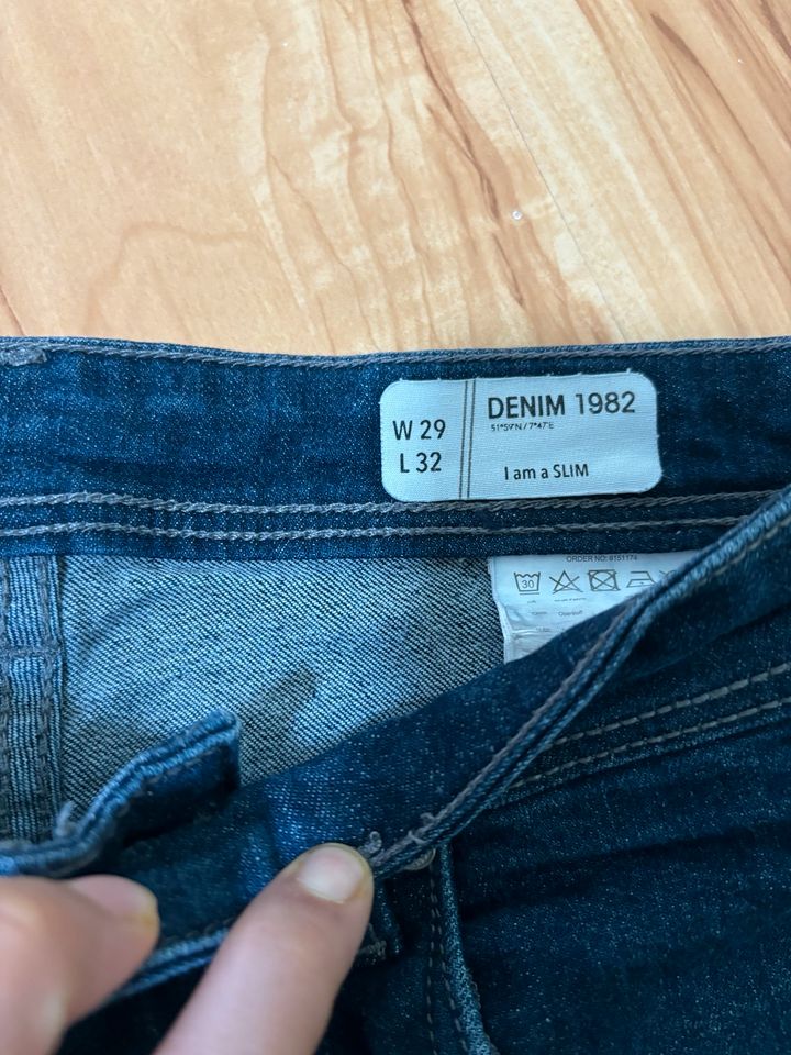 Herren Jeans in Scharbeutz