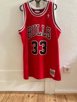 Mitchell & Ness Swingman Jersey 1.0 Pippen Gr. L Bulls NBA Friedrichshain-Kreuzberg - Kreuzberg Vorschau