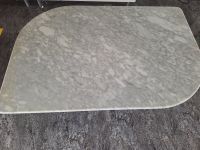 Wunderschöner Marmor Tisch.  Massiv 118 mal 80 mal 45 cm Baden-Württemberg - Böblingen Vorschau