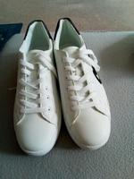 Neue Turnschuhe Bayern - Augsburg Vorschau