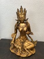 Sitzender Buddha Tara 21cm. Bronze patiniert Bayern - Neufahrn Vorschau