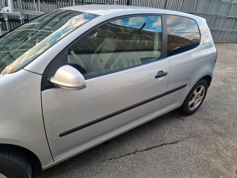 VW Golf V  Fahrertür Beifahrertür Tür Heckklappe in Gevelsberg