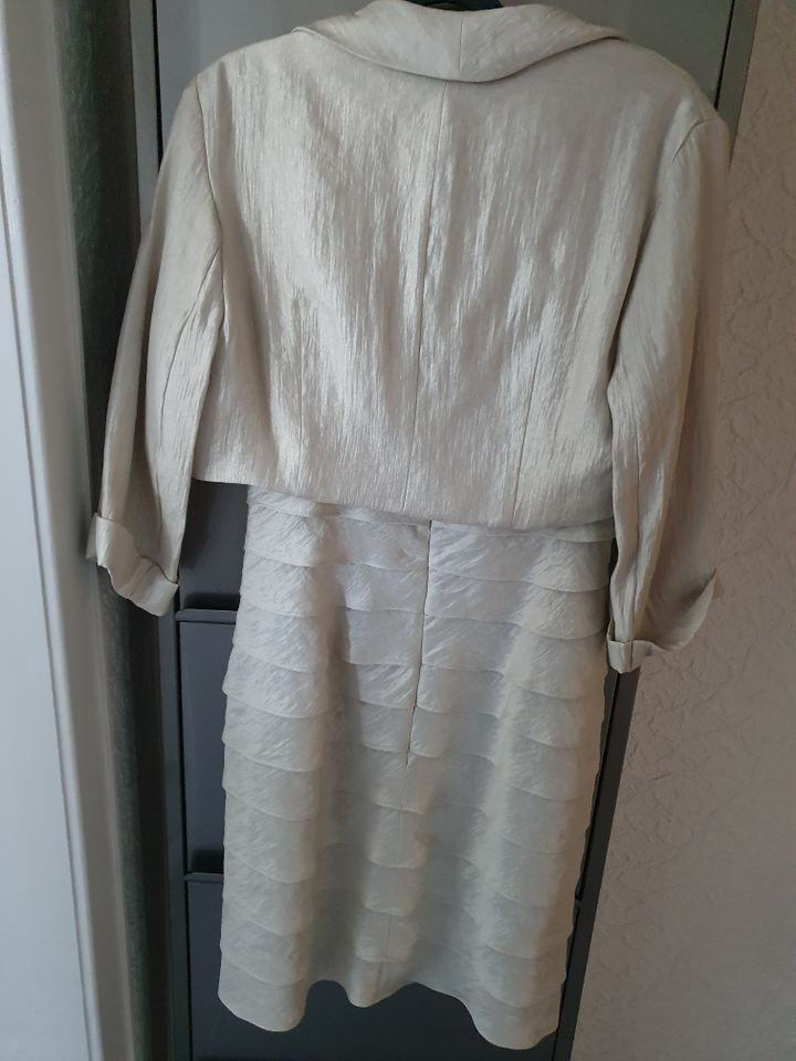 Festliches Kleid mit Bolero,Kleid,Beige,Gr.40 in Gladbeck