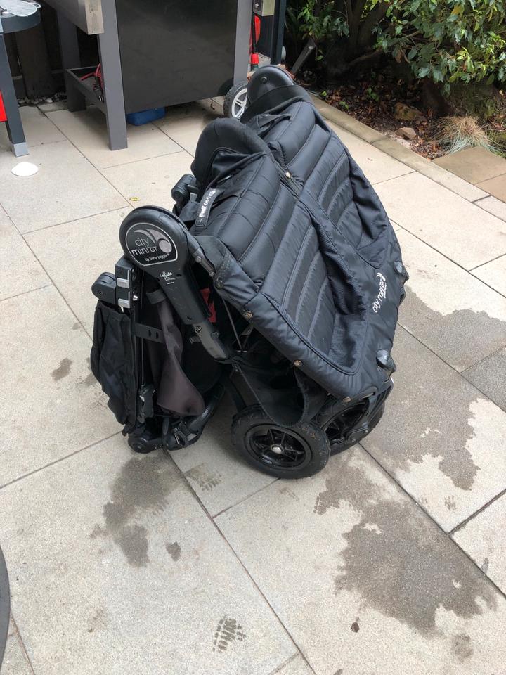 Zwillingskinderwagen/ Geschwisterkinderwagen / City mini GTJogger in Erlensee