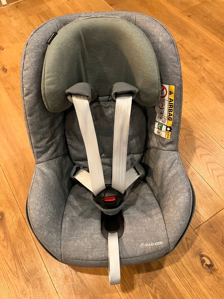 Maxi Cosi Pebble +, 2Way Pearl und 2Way fix Isofix Basis in Hannover