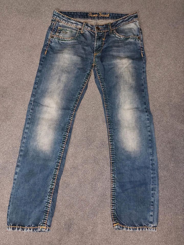 2 Jeans von Camp David in Zerbst (Anhalt)