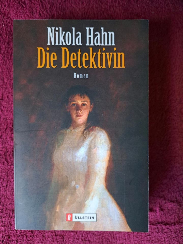 Bücher von Nikola Hahn ,Roman, Krimi, Gedichte in Wolkenstein