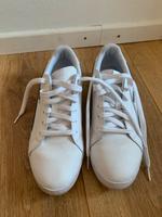 Puma Sneaker in weiß Größe 41 Berlin - Hellersdorf Vorschau