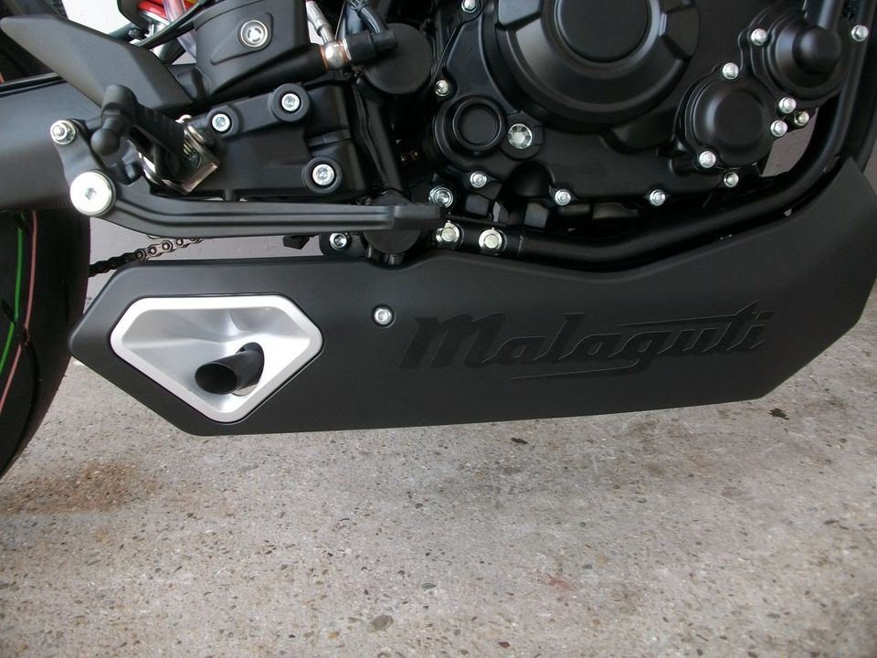 ❌⭐ Malaguti Drakon 125 grau ❌⭐ no Yamaha MT125 ⭐❌⭐ in Altensteig