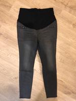Umstandskleidung Größe XL Jeans Jogginghose Kleid Hessen - Ludwigsau Vorschau