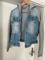Jeansjacke von Esprit Mecklenburg-Vorpommern - Greifswald Vorschau