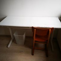 Shabby Schreibtisch Schulbank mit Stuhl Niedersachsen - Stolzenau Vorschau