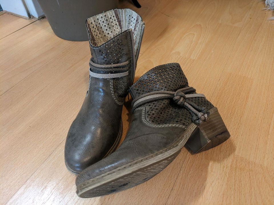 Damenschuhe Gr. 38 - neu oder neuwertig in Hamburg