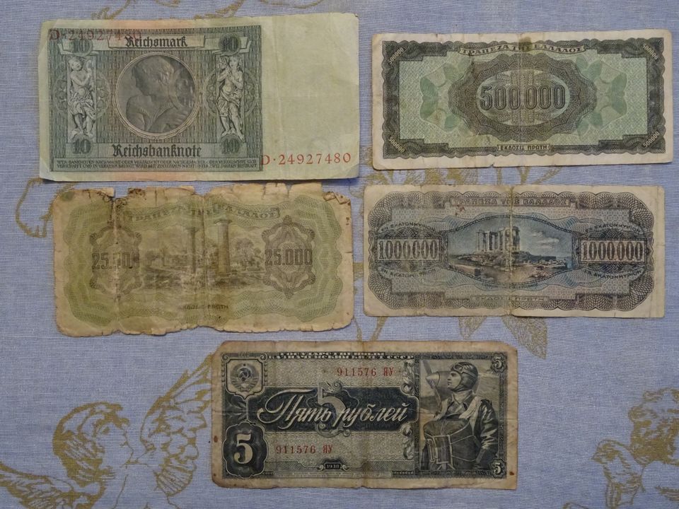 5 alte Banknoten in Ober-Ramstadt