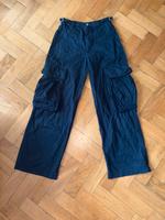 Cargo Hose von Pull&Bear Größe 34 München - Laim Vorschau