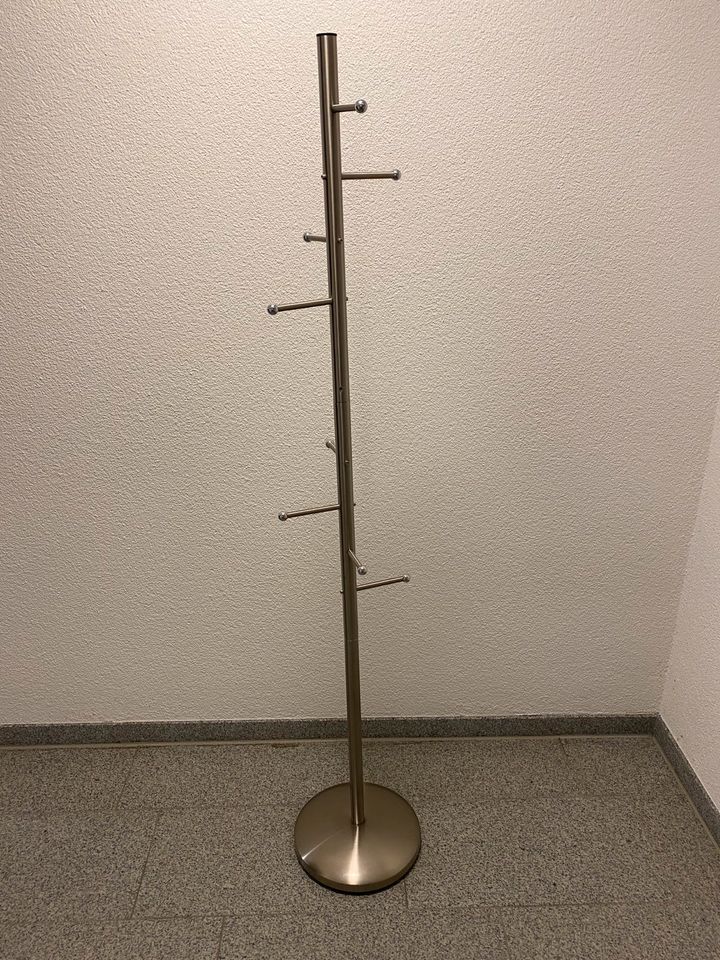 Kleiderständer Garderobe Silber aus Nickel in Bochum