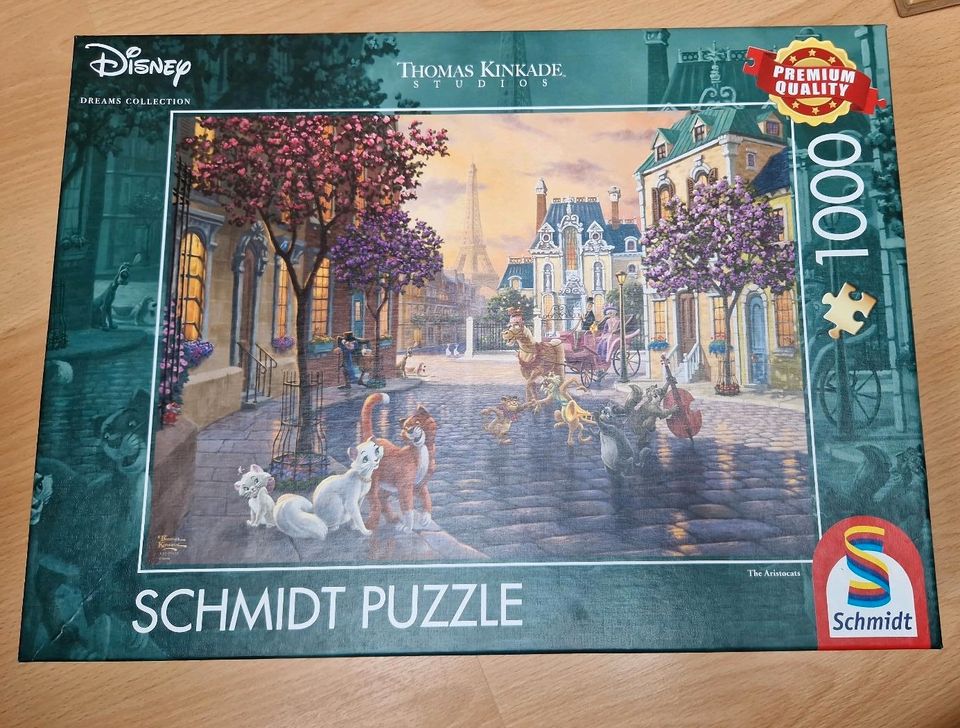 Verschiedene Puzzle 1000 2000 Teile Exit Disney Weltkarte in Köln