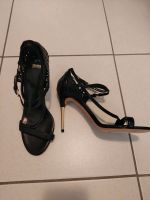 Wunderschöne High Heels von Hugo Boss, Größe 37,5 München - Allach-Untermenzing Vorschau