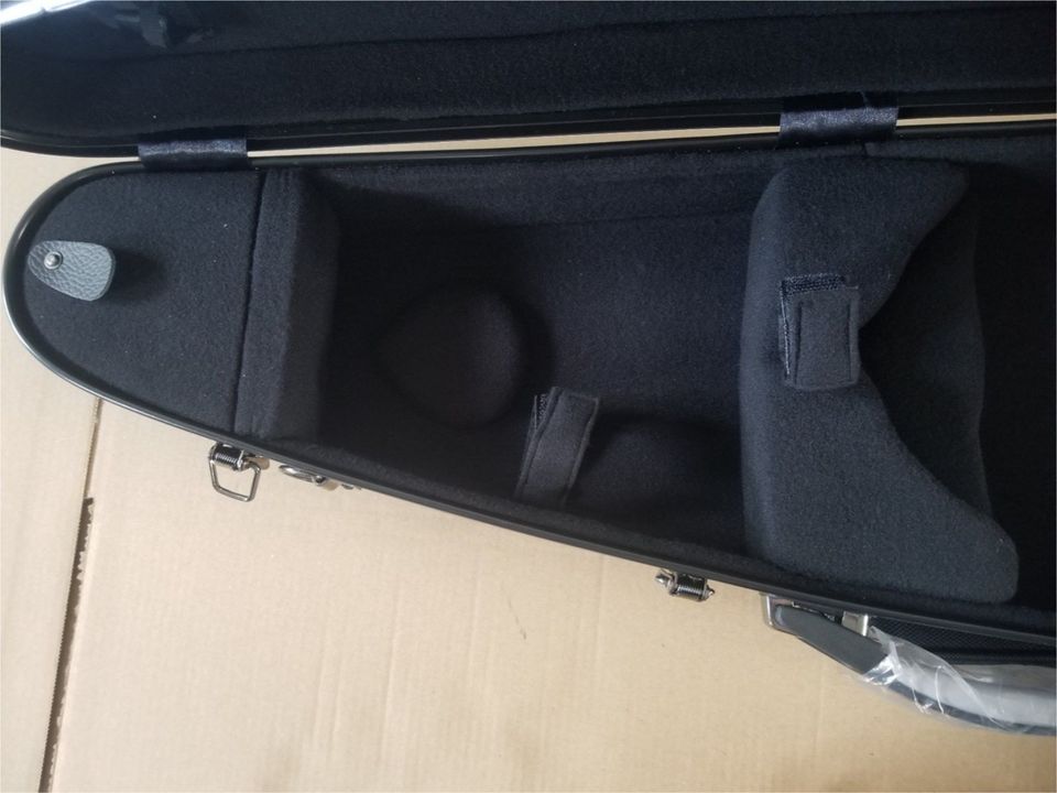 Weihnachtsgeschenk Violin Formetui 4/4 - Carbon Fiber - neu in Neunkirchen a. Brand