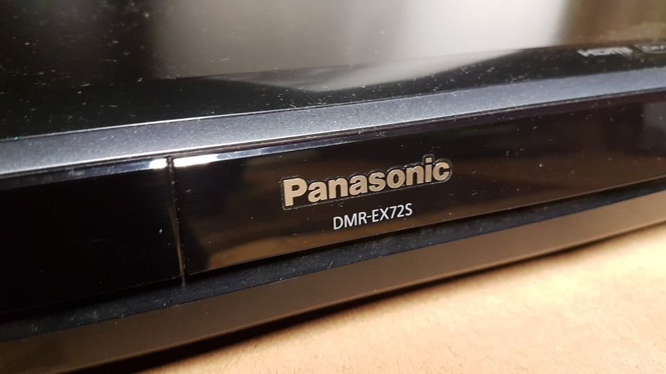 Panasonic DMR EX72S DVD in Obernholz