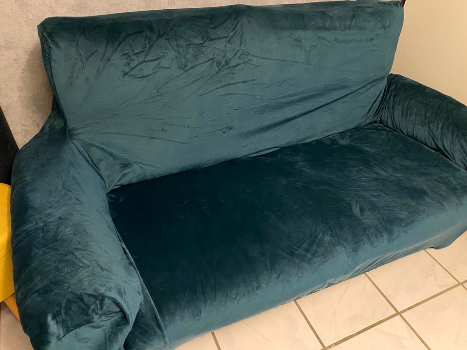 Fast neu Sofa Überzug Couch Überzug 2sitzer loveseat samtgrün in Tönisvorst