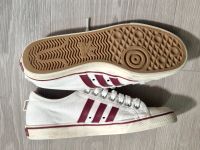 Adidas Schuhe weiß burgund (Gr US 11, EU 45) gebraucht München - Moosach Vorschau