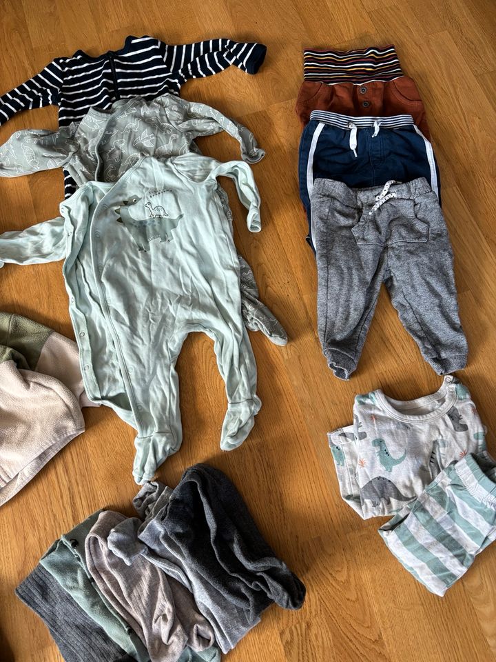 Babykleidung Größe 74 Jungen in Sulzberg