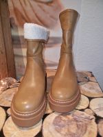 Boots Stiefeletten 40 grobe Plateau Sohle Fake Fur Beige Nude Berlin - Spandau Vorschau