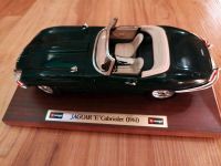 Modellauto Jaguar E Capriolet 1961, dunkelgrün Rheinland-Pfalz - Mülheim-Kärlich Vorschau