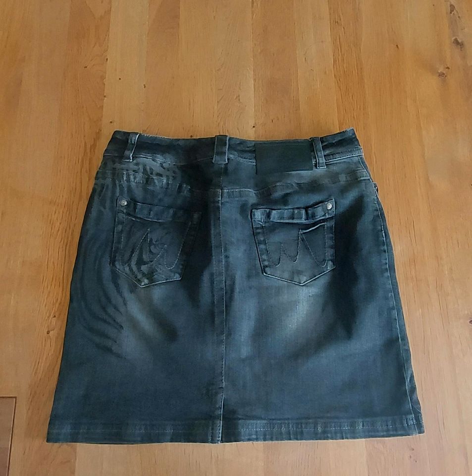 MARC CAIN Jeans Rock in Gr. N2/ 38/ absolut NEUwertig in Osnabrück