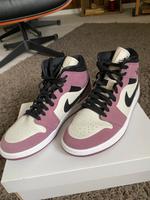 Nike WMNS Air Jordan Gr.40,5 wie NEU Baden-Württemberg - Achern Vorschau