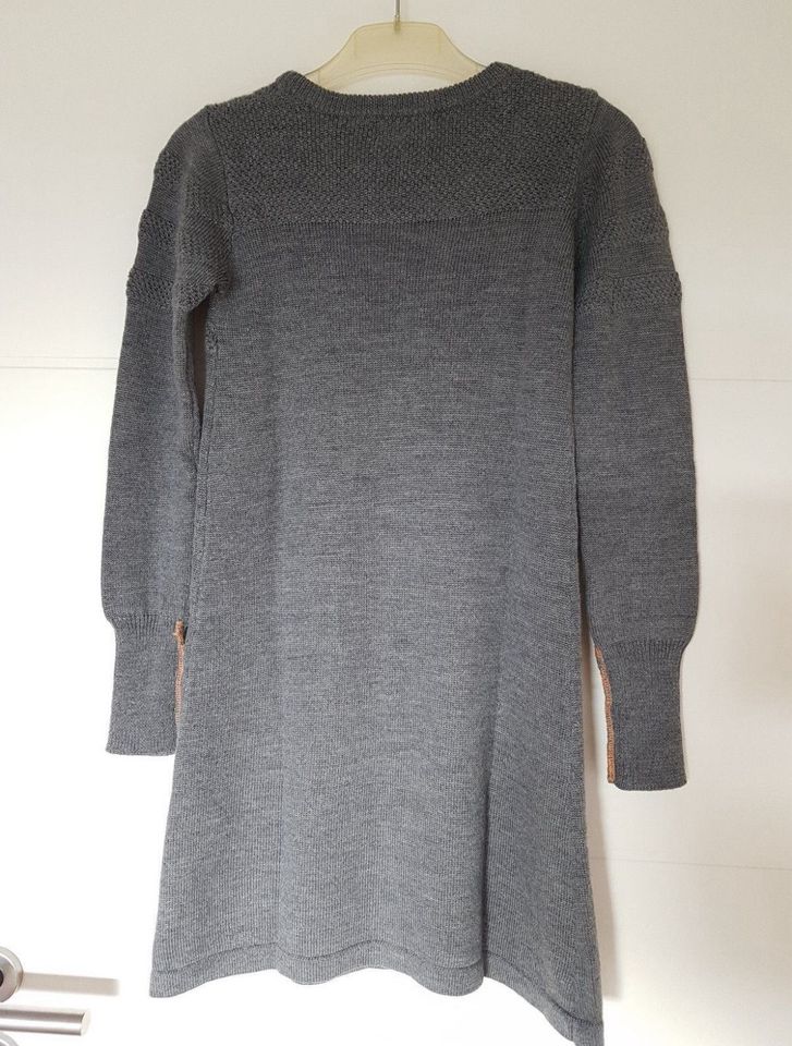 Bock Copenhagen Strickkleid 100% Soft Merino 7-8 Jahre 122 128 in Hamburg