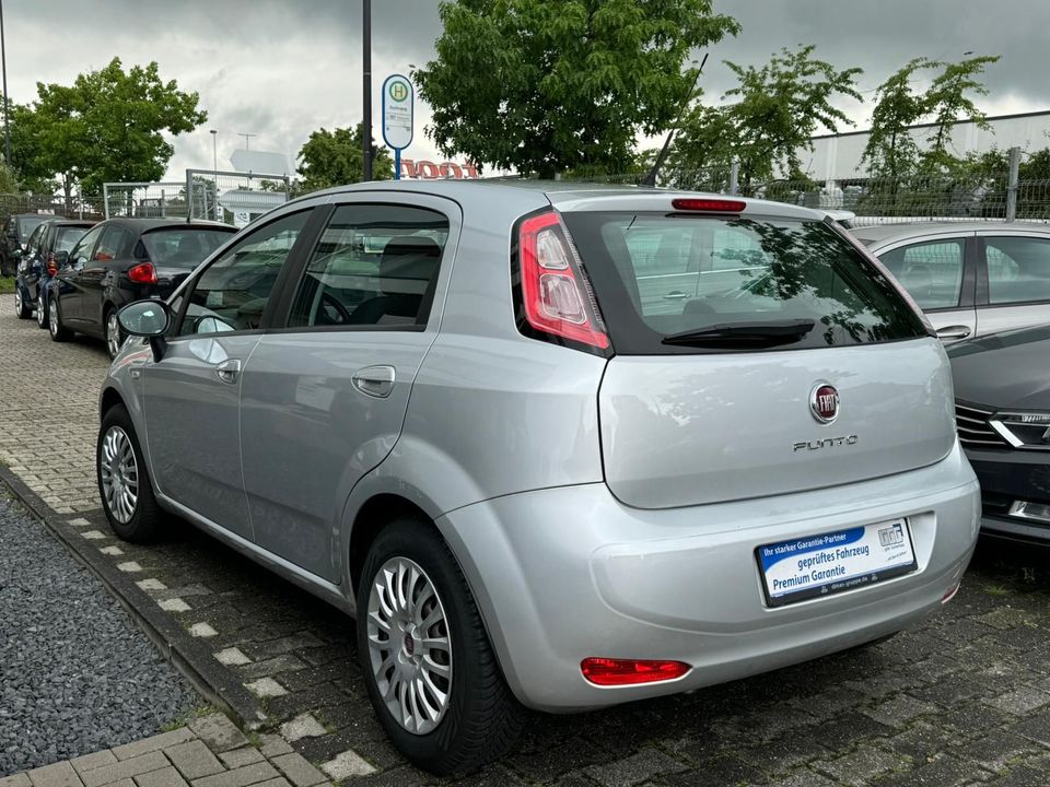 Fiat Punto More*KLIMA*NUR 138TKM*4/5 TÜRER*TOP!* in Troisdorf