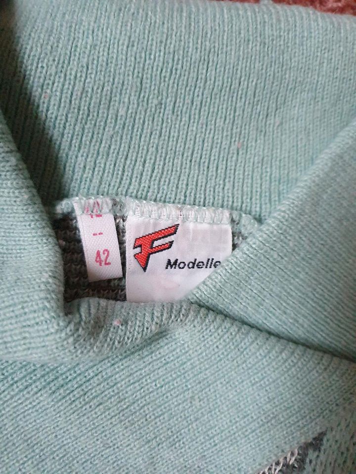 5 Pullover/Pulli/Oberteil Gr.42/Gr.XL in Mainleus