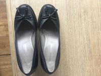 andrea manueli italienische Pumps, wie NEU, schwarz, Gr. 38 Niedersachsen - Isernhagen Vorschau