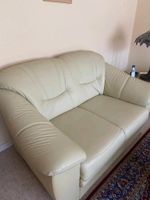 2 EchtLeder Sofa 2 Sitzer  Creme Niedersachsen - Bad Salzdetfurth Vorschau