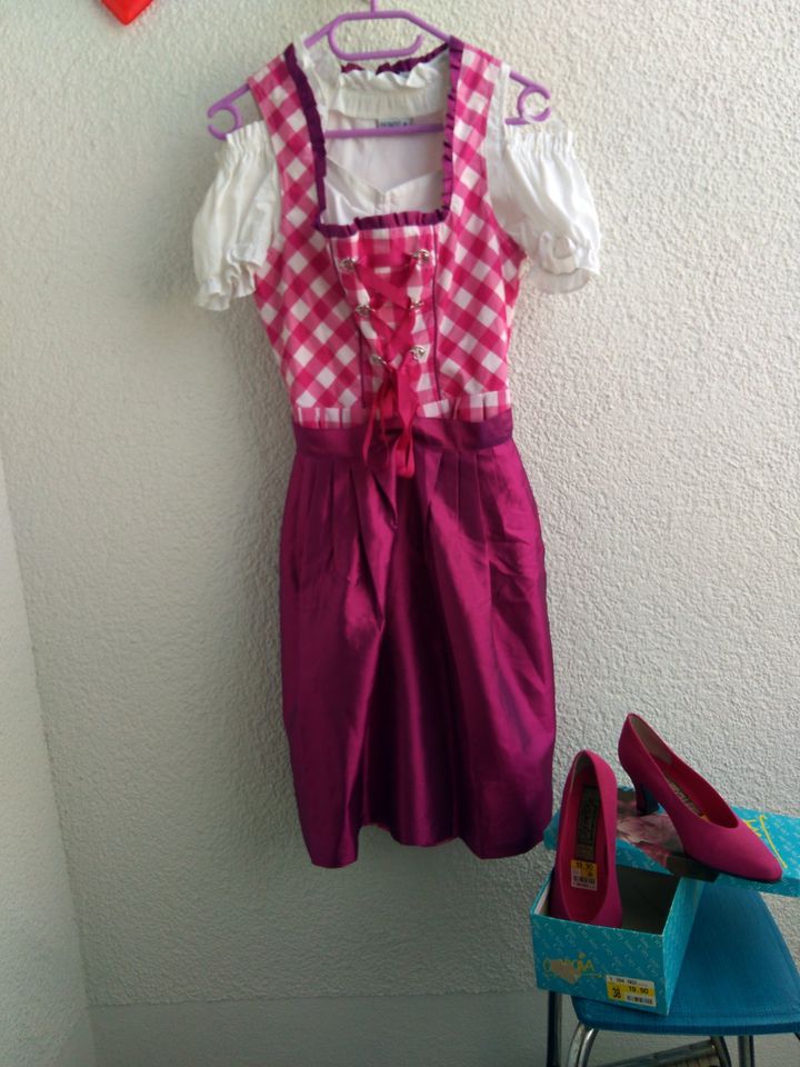 Dirndl 3 tlg Bluse Kleid Schürze pink  weiß kariert Gr 36 S NEU in München