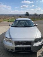 Volvo V70 2.4D - 200.000km, Scheckheftgepflegt Rheinland-Pfalz - Neustadt an der Weinstraße Vorschau