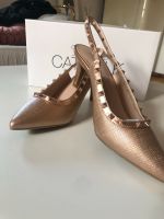 goldene Slingpumps mit Nieten Bayern - Regensburg Vorschau