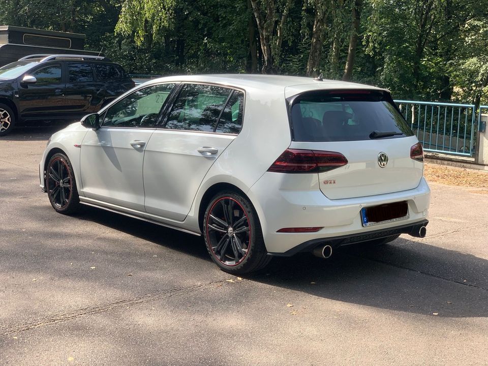 Golf 7 GTI PERFORMANCE in Hamburg