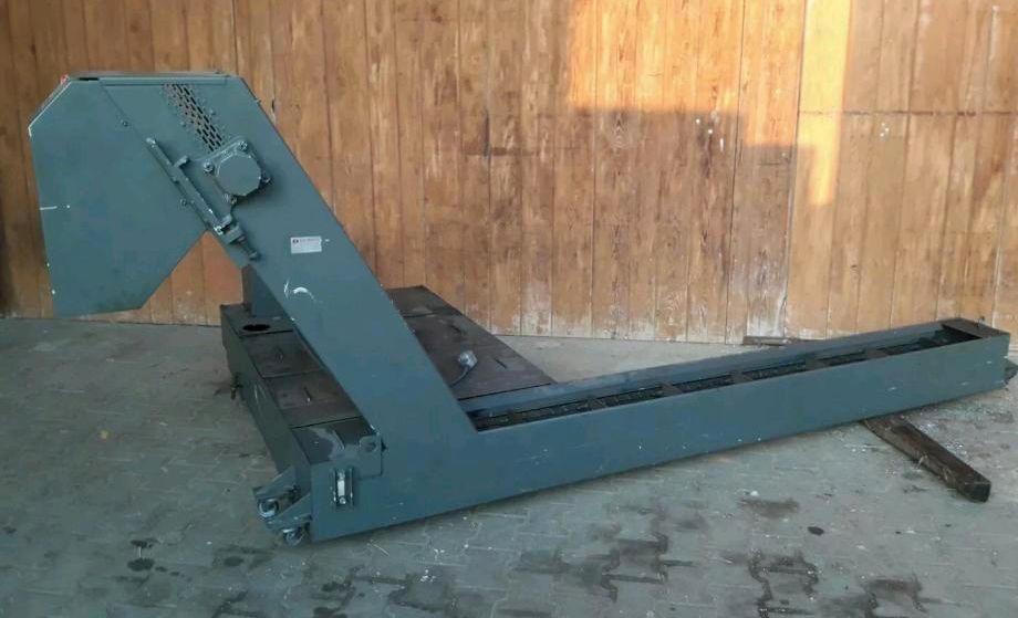 Kondia a10 a6 Späneförderer CNC Fräsmaschine Drehmaschime in Amstetten