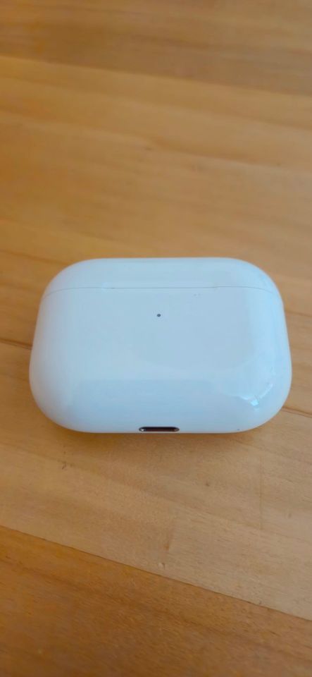 Apple Airpods Pro Bluetooth Kopfhörer in Mahlberg