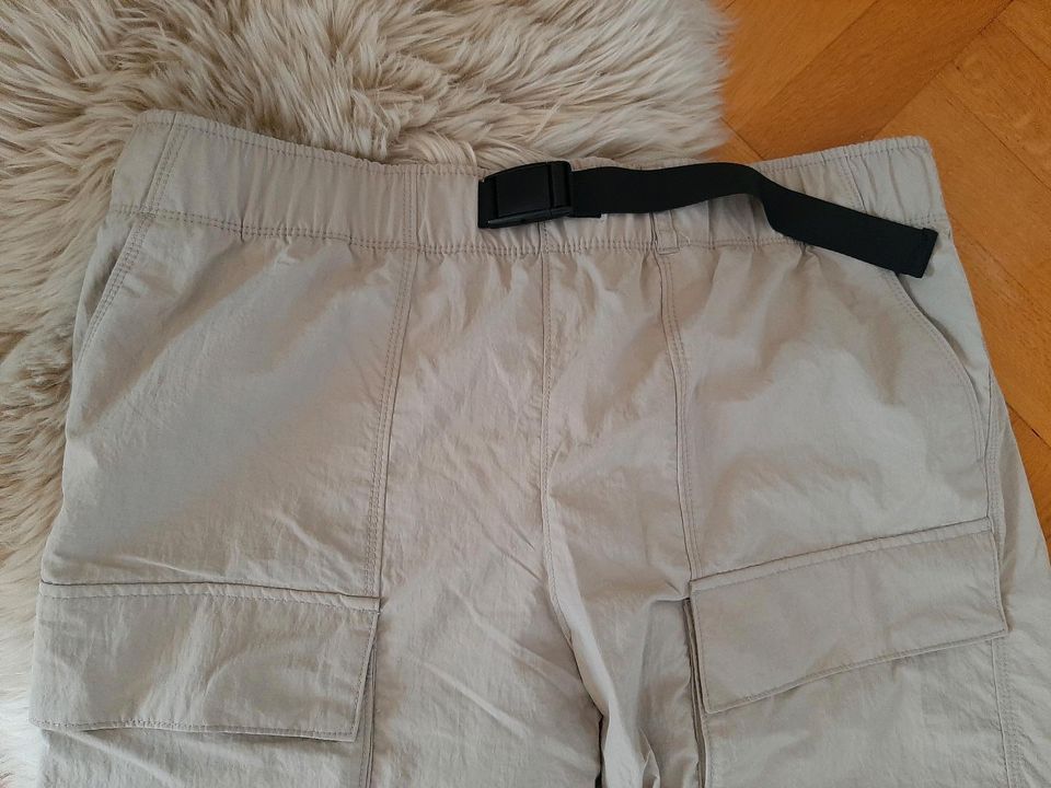 Hose von H&M Sport - Größe L beige in Ravensburg