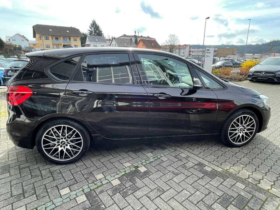 BMW 225 iXA Active Tourer - Automatik/Leder/LED in Zweibrücken