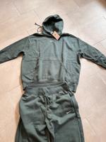 Nike Jogginganzug oversize Fit Womens Femme Xl Neu Niedersachsen - Norden Vorschau